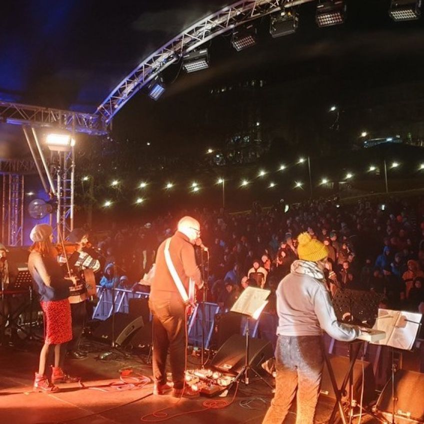 Artists perform at the Big Sleep Out
